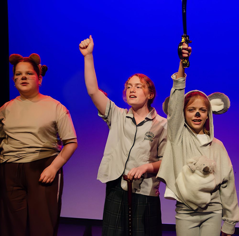 Kea Performing Arts drama classes 8-10 years